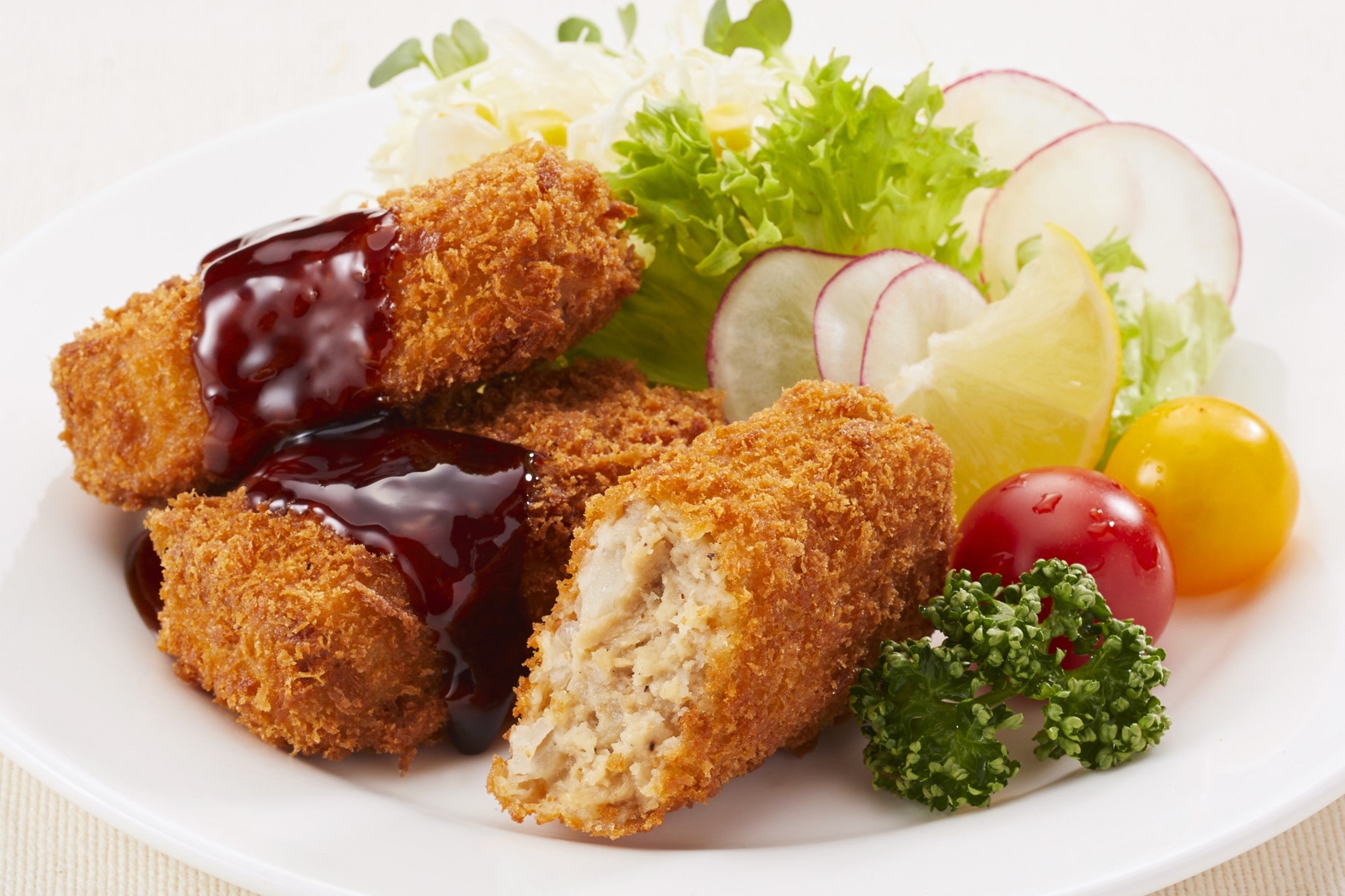 俵メンチカツ(甘辛ダレ付き) 65g×24個×4袋 – 味のちぬや公式通販サイト